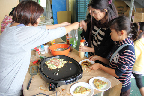 お好み焼きの配給