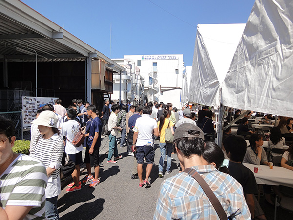 印刷団地祭りは今年も盛況です