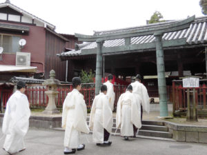 三翁神社03